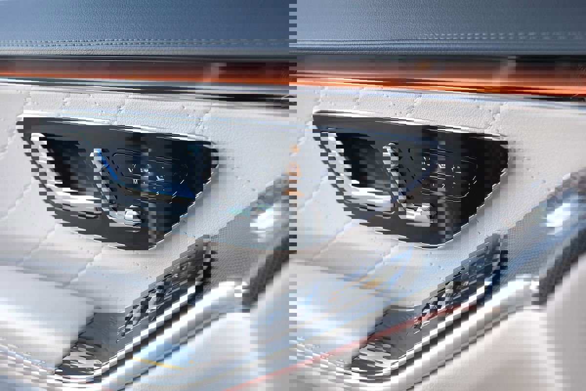 Used 2023 Mercedes-Benz S 580 4MATIC Sedan image 55