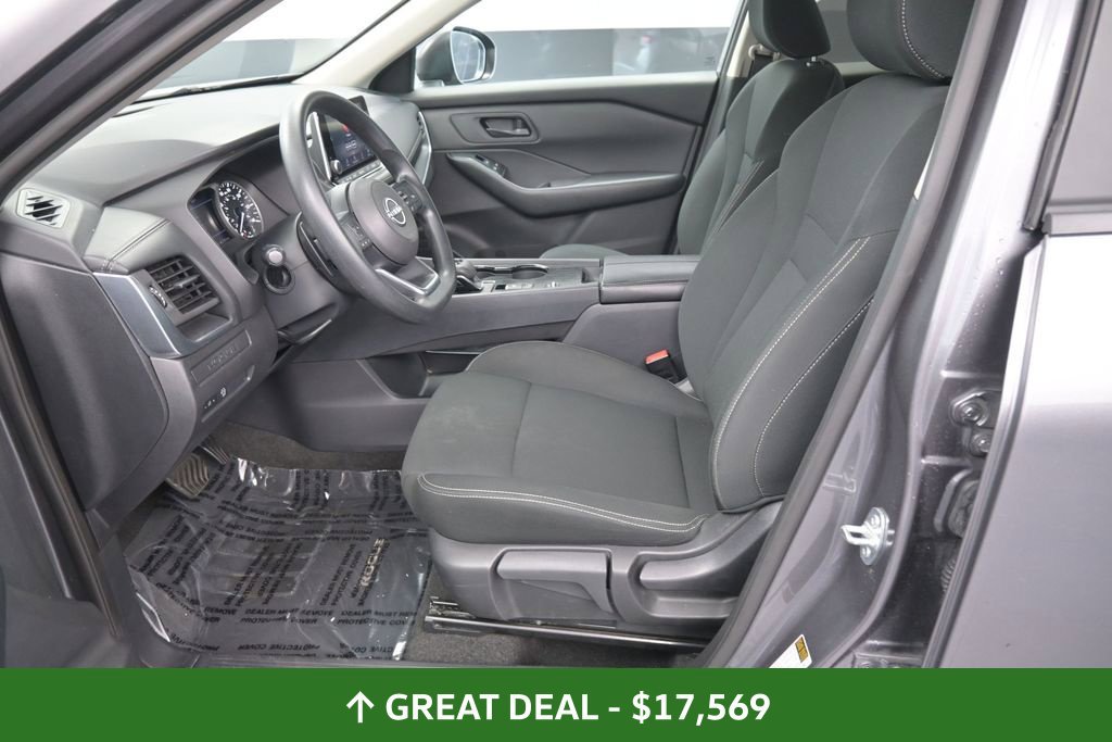 Used 2024 Nissan Rogue S FWD image 25