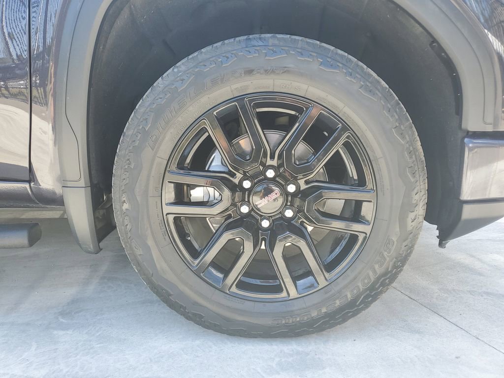 Used 2023 GMC Sierra 1500 Elevation w/ X31 Off-Road Package AWD/4WD image 7