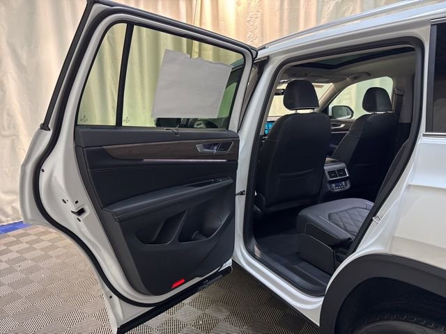New 2026 Volkswagen Atlas SEL Premium R-Line image 26
