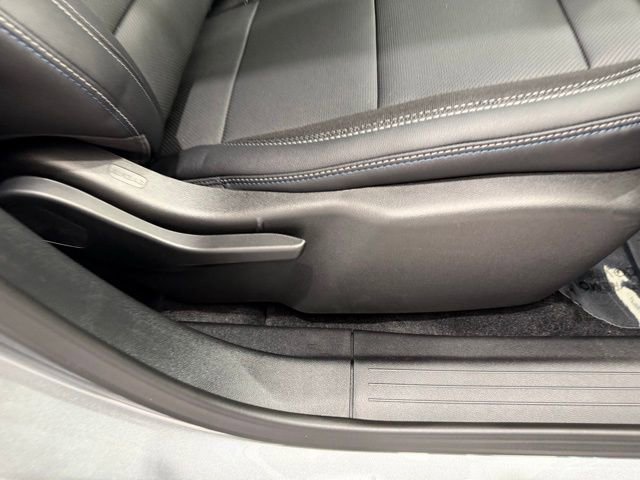 New 2026 Chevrolet Equinox EV LT AWD/4WD image 21