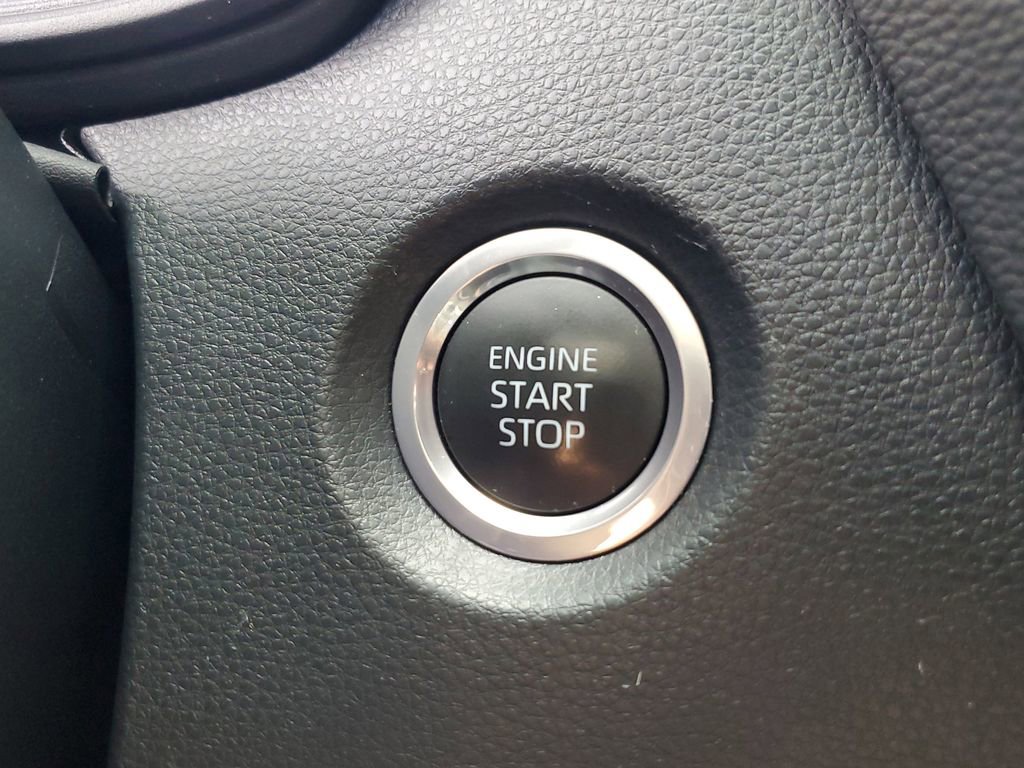 Used 2023 Toyota Corolla SE image 29