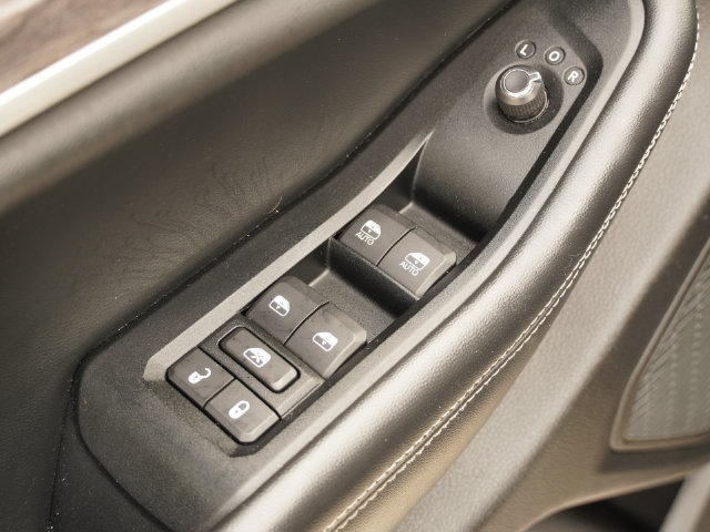 Used 2023 Jeep Grand Cherokee L Limited RWD image 27