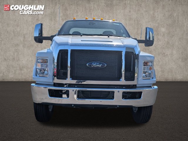 New 2027 Ford F750 2WD Regular Cab Super Duty image 2