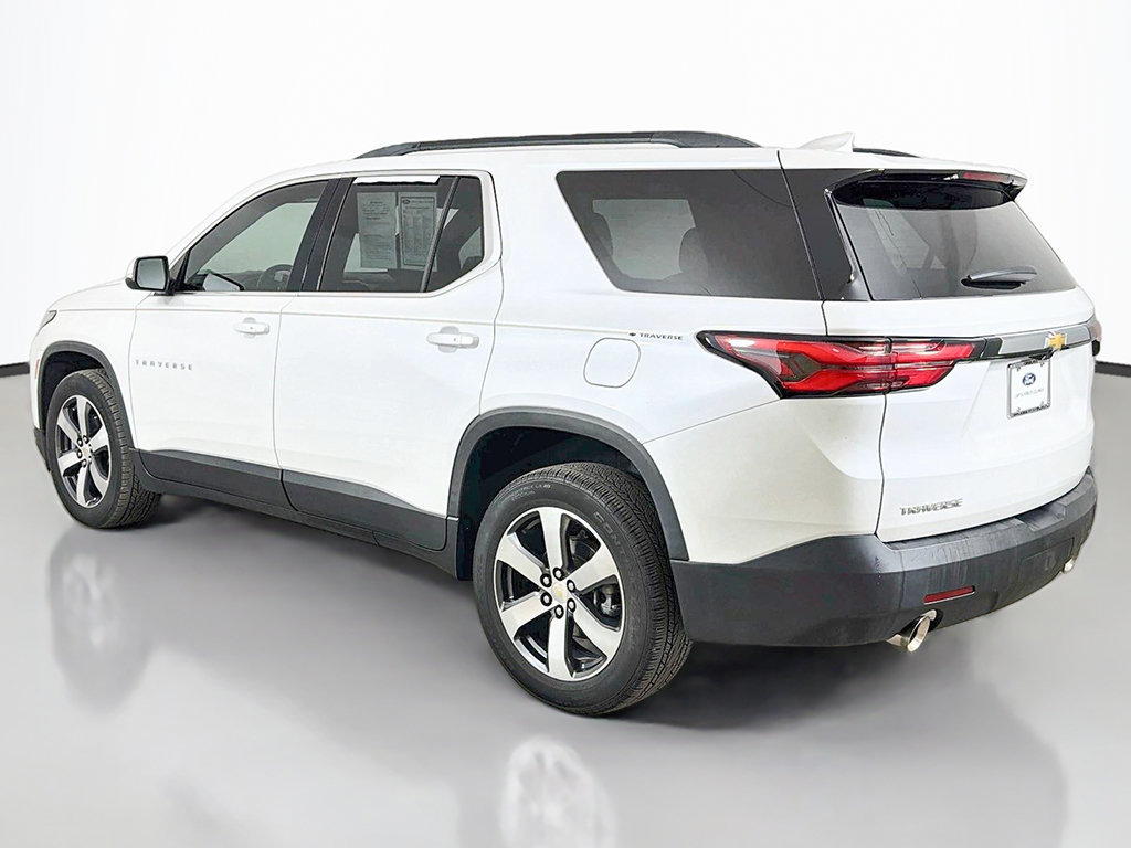 Used 2023 Chevrolet Traverse LT w/ LT Premium Package FWD image 13