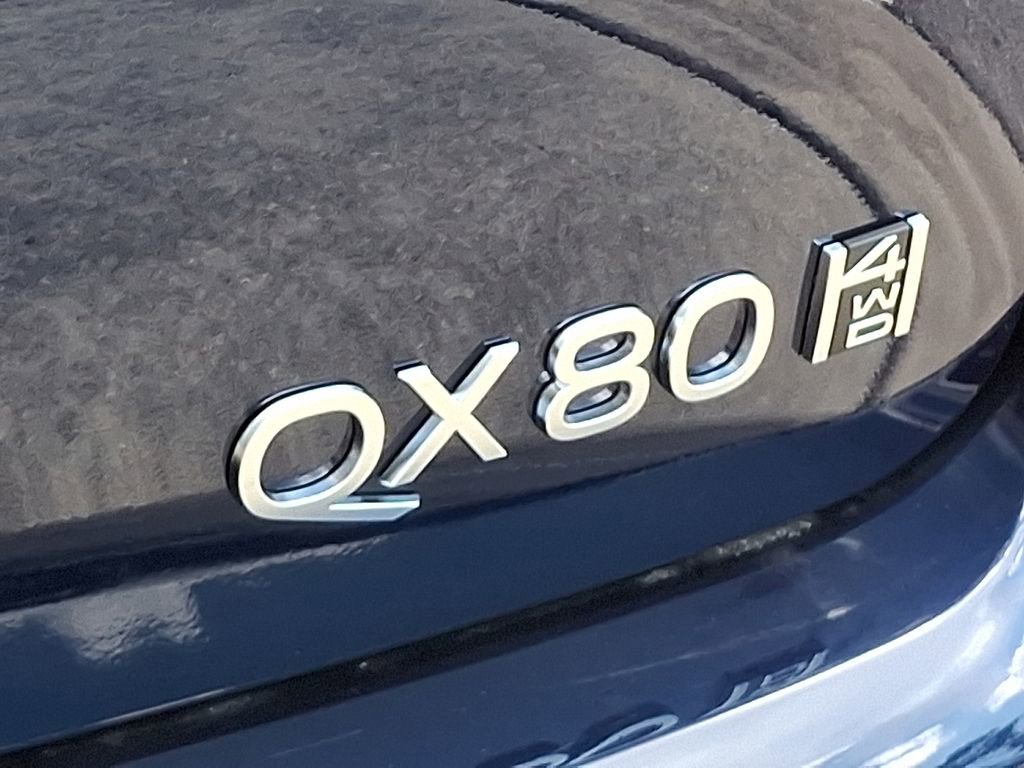 New 2025 INFINITI QX80 Luxe image 18