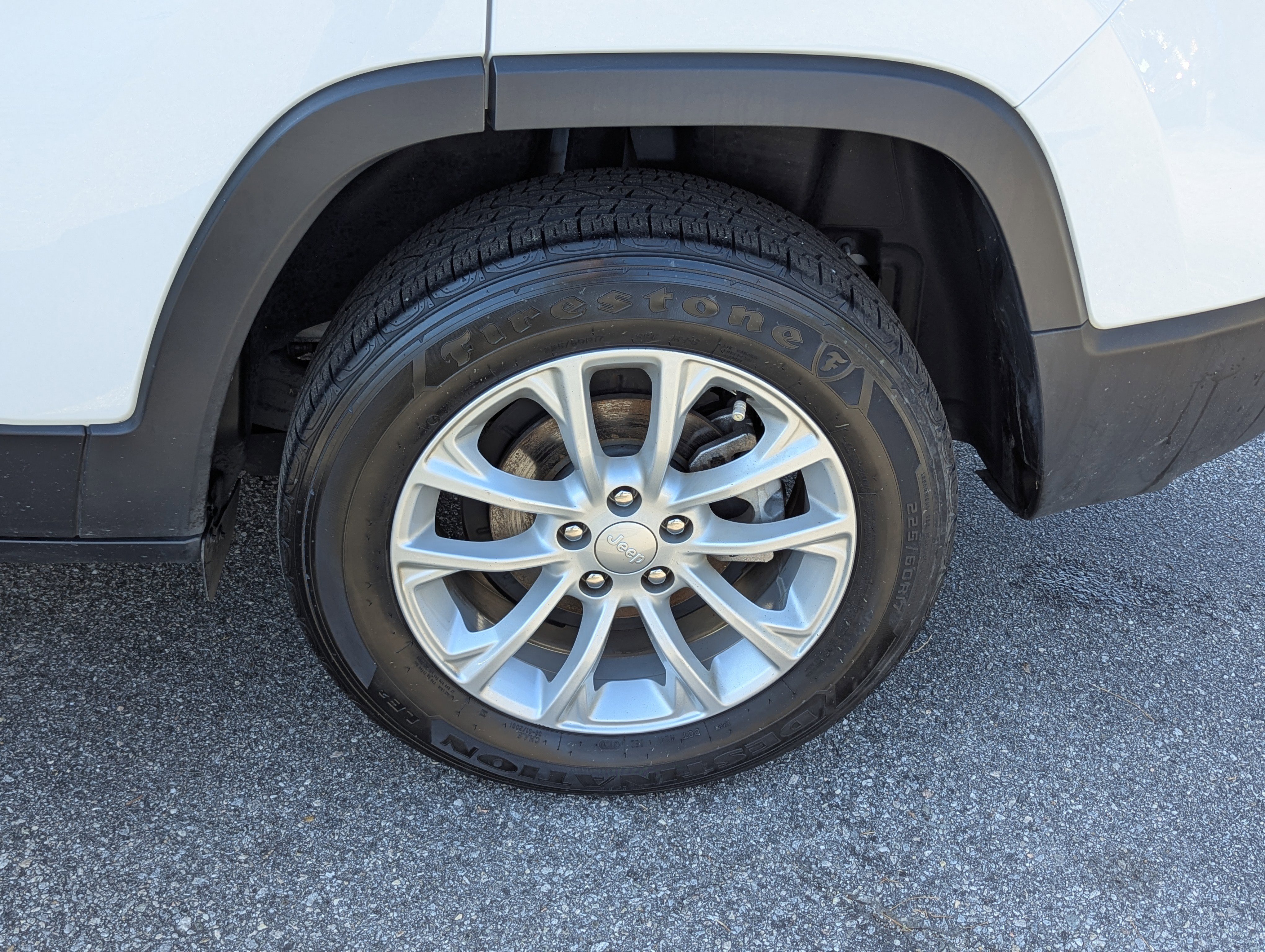 Certified 2021 Jeep Cherokee Latitude image 27