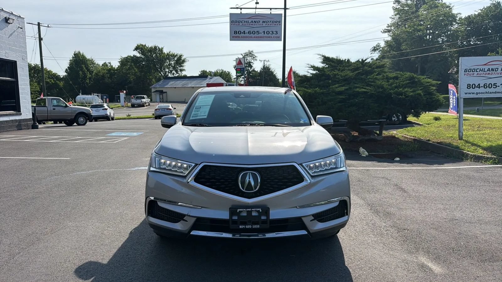 Used 2017 Acura MDX SH-AWD image 2