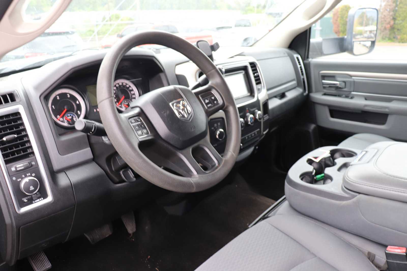 Used 2015 RAM 2500 SLT w/ Protection Group image 10