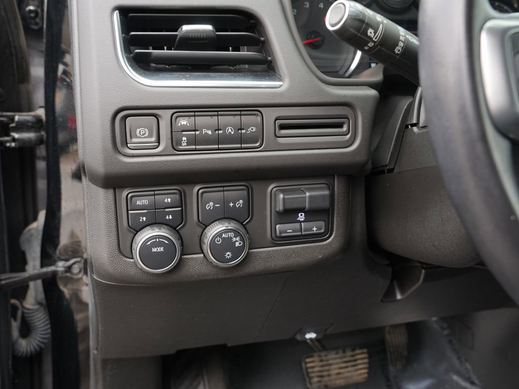Used 2022 Chevrolet Suburban LS w/ Max Trailering Package image 16