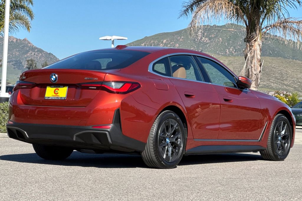 Used 2023 BMW i4 eDrive35 w/ Premium Package image 3