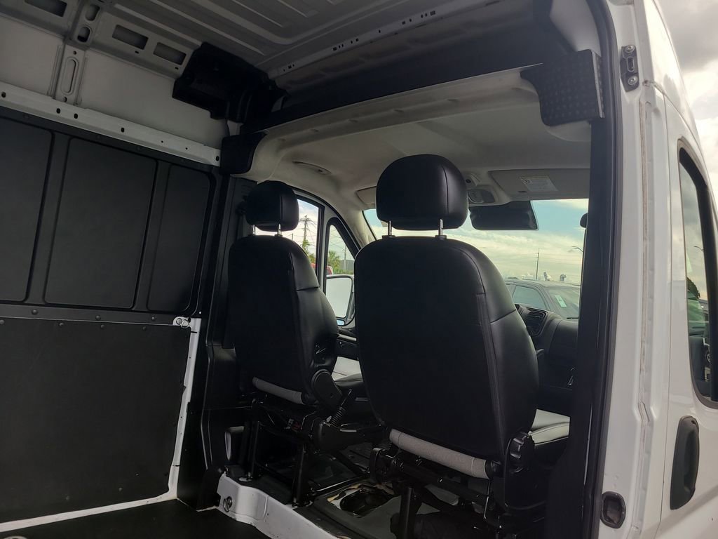 Used 2023 RAM ProMaster 2500 FWD image 14