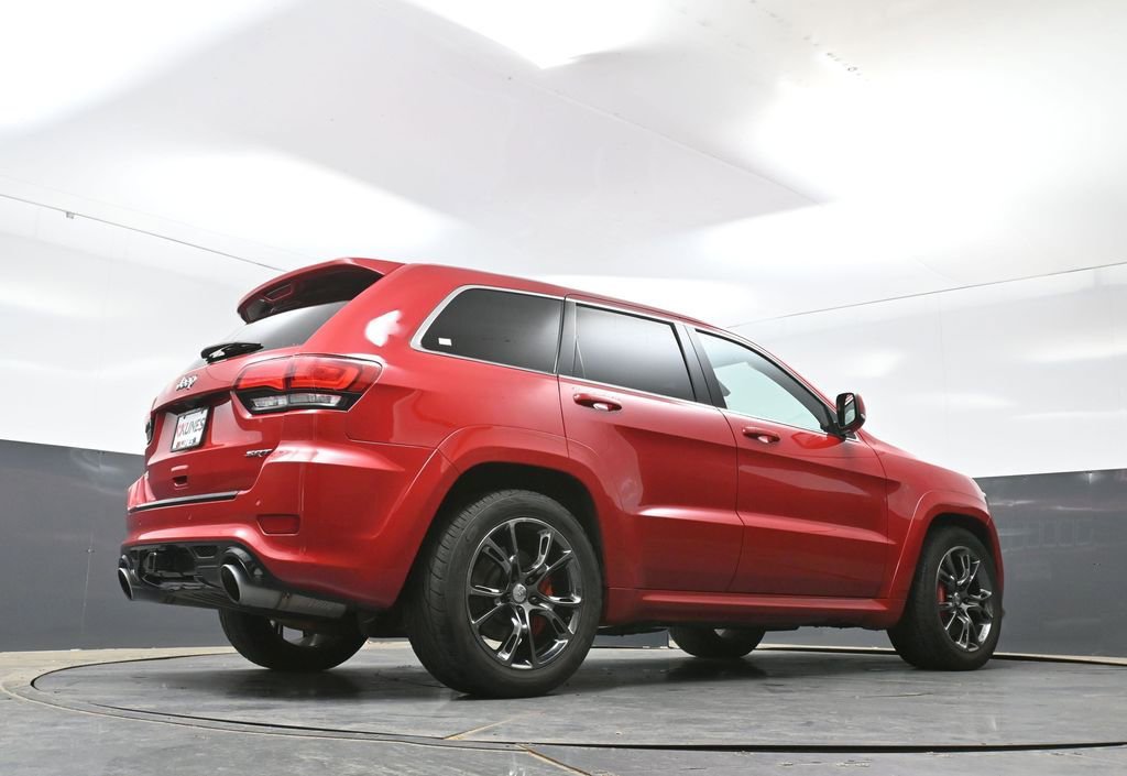 Used 2014 Jeep Grand Cherokee SRT8 w/ Luxury Group II AWD/4WD image 49