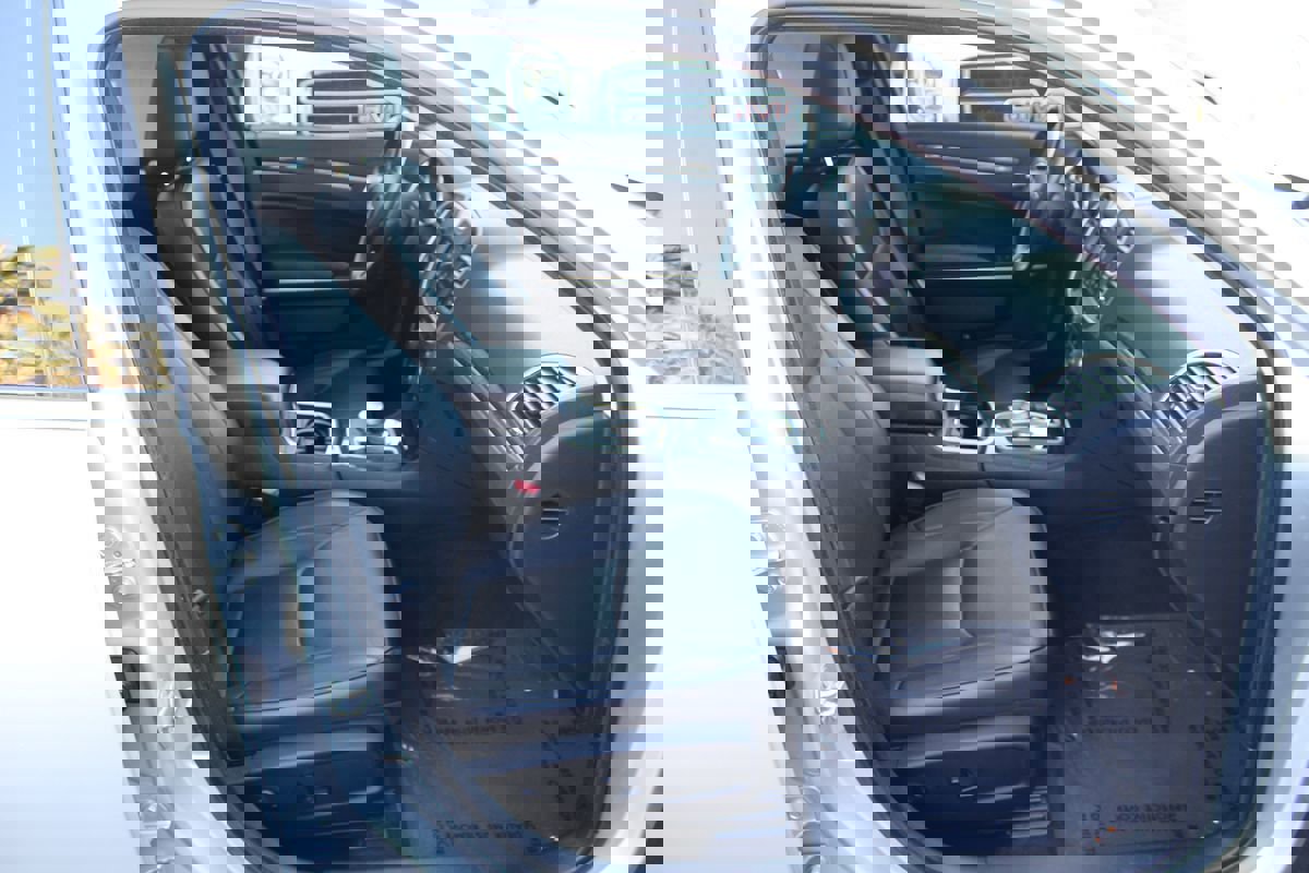 Used 2020 Chrysler 300 Limited image 20