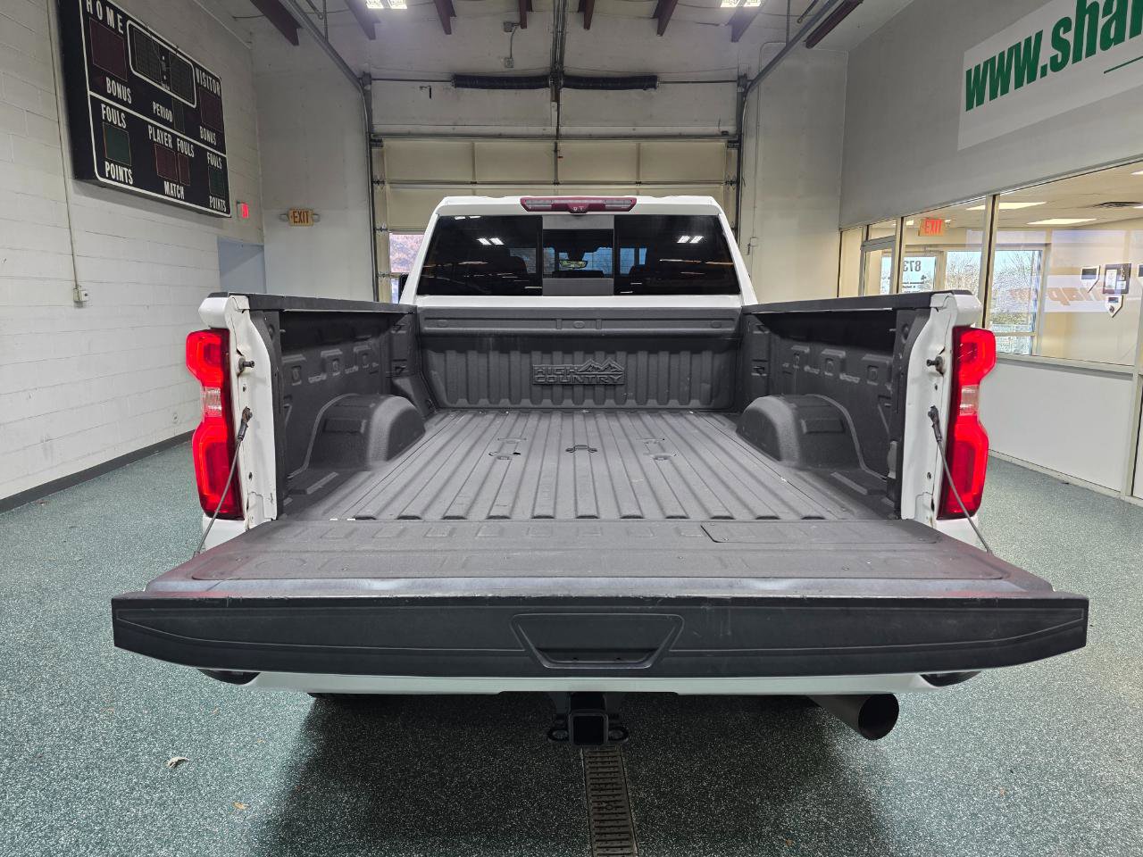 Used 2021 Chevrolet Silverado 3500 High Country w/ Z71 Off-Road Package image 23