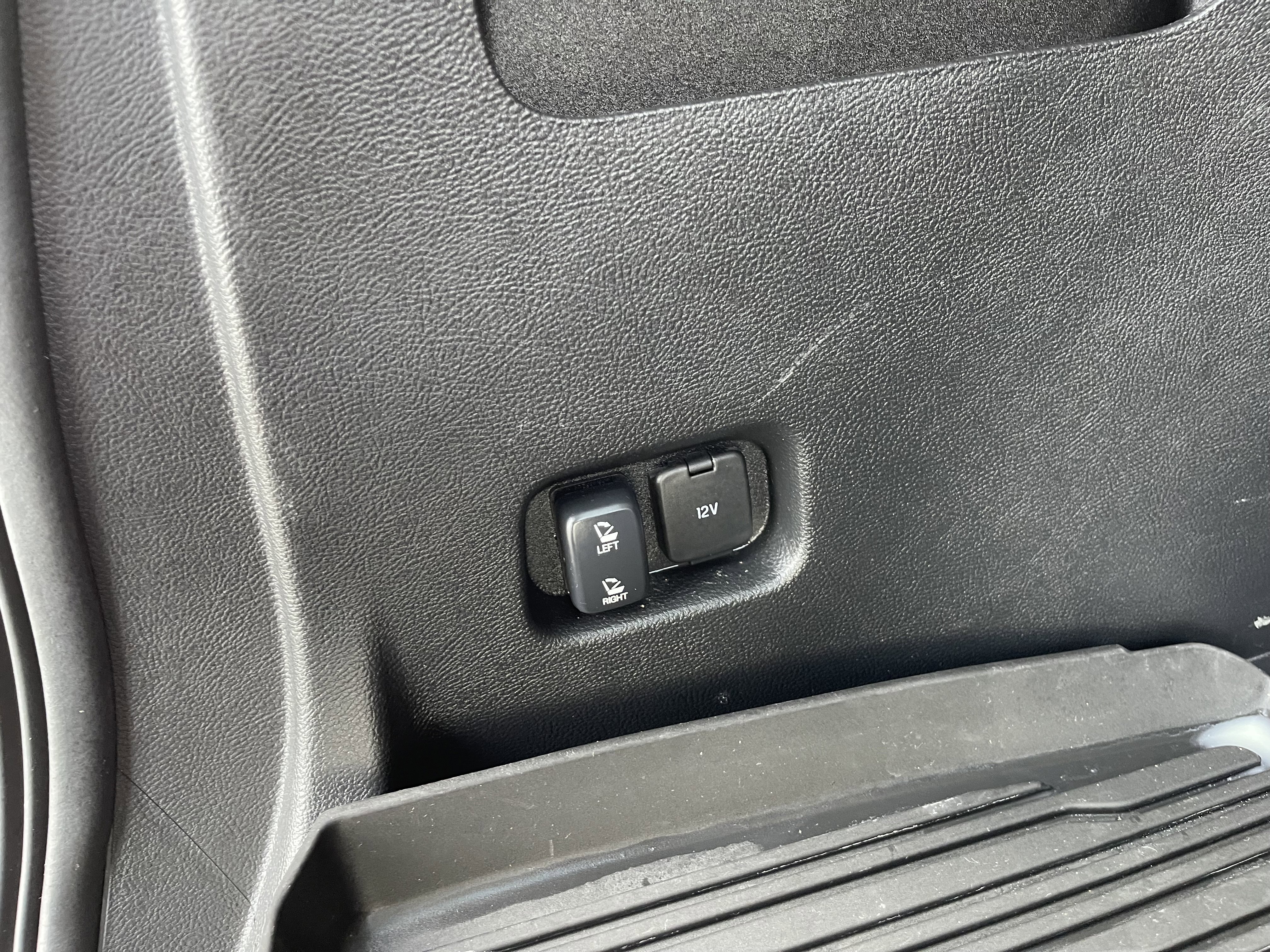 Used 2024 Ford Edge SEL w/ Convenience Package image 22