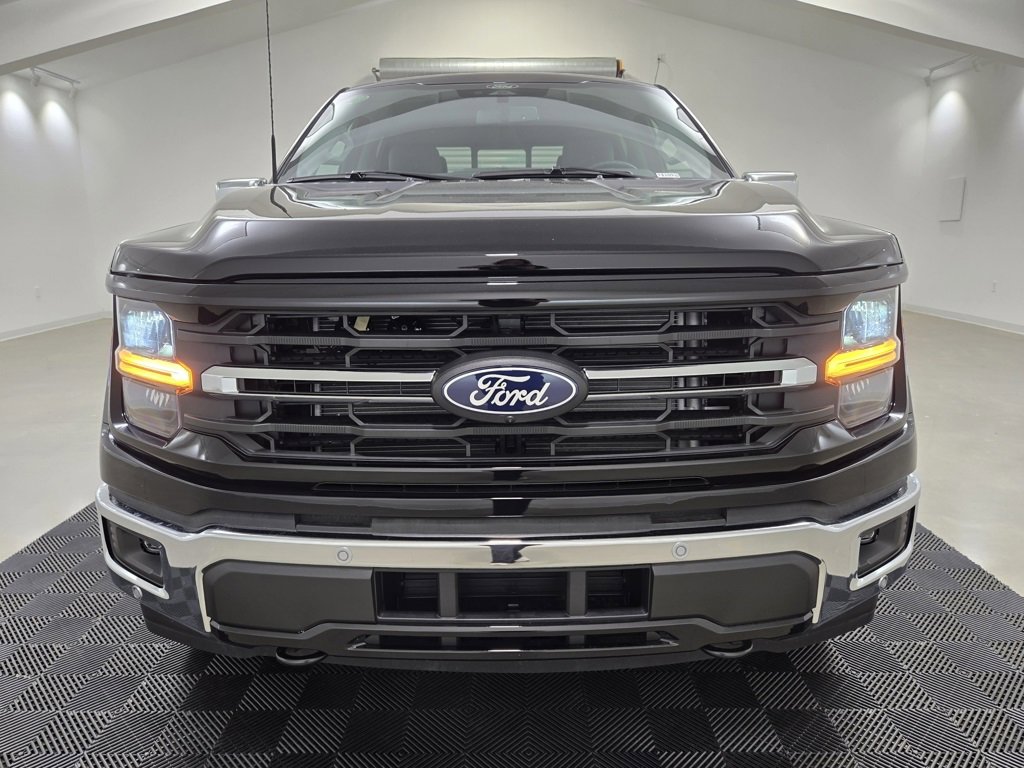 New 2025 Ford F150 XLT w/ Equipment Group 302A MID image 3