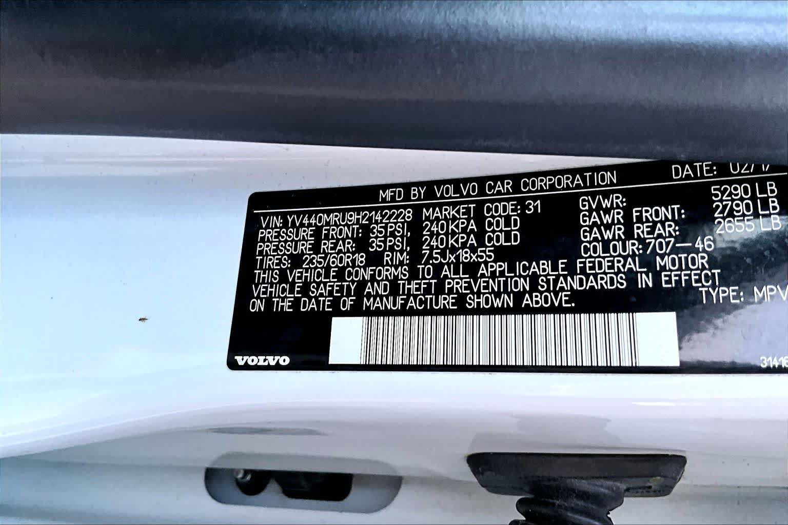 Used 2017 Volvo XC60 T5 Inscription w/ Advanced Package AWD/4WD image 35