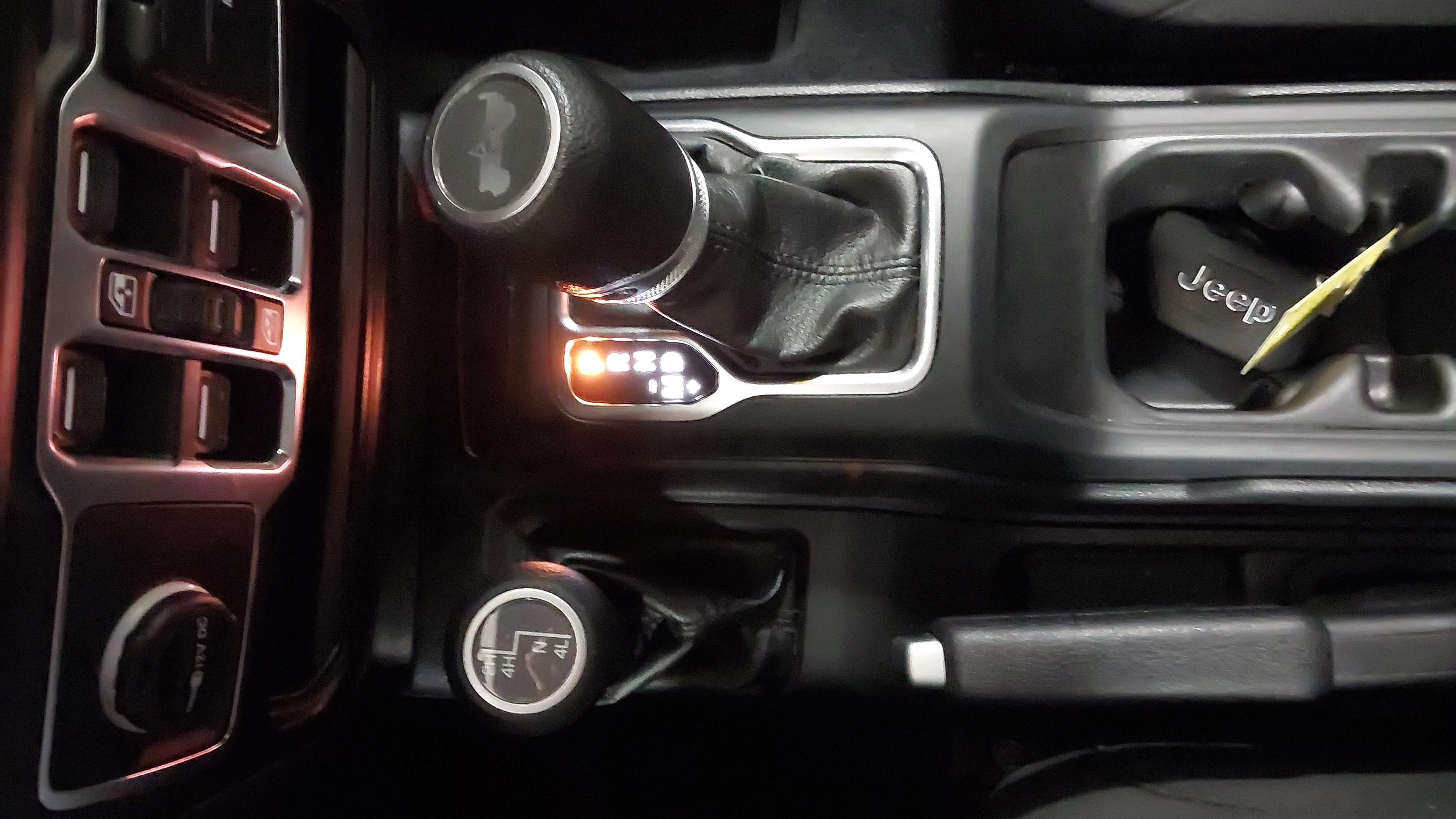 Used 2021 Jeep Wrangler Unlimited Sport image 22