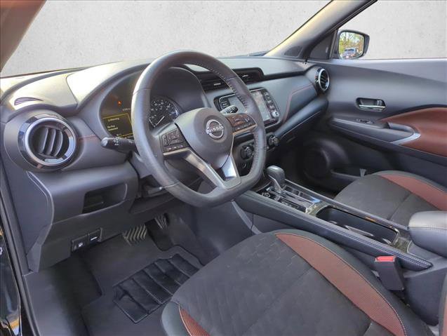 Used 2024 Nissan Kicks SR image 9