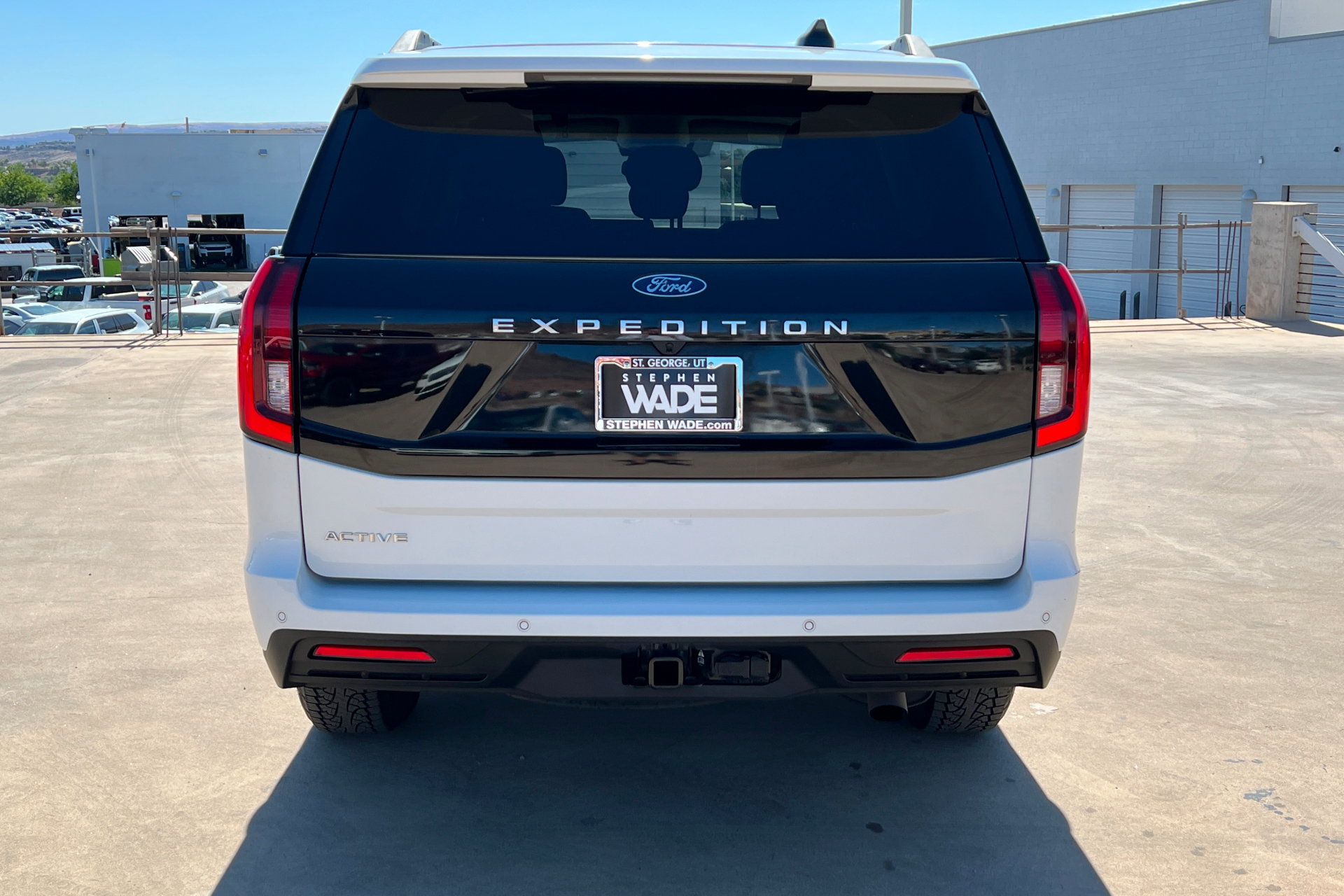 Used 2025 Ford Expedition Active AWD/4WD image 5