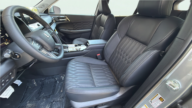New 2026 Mitsubishi Outlander SEL AWD/4WD image 13