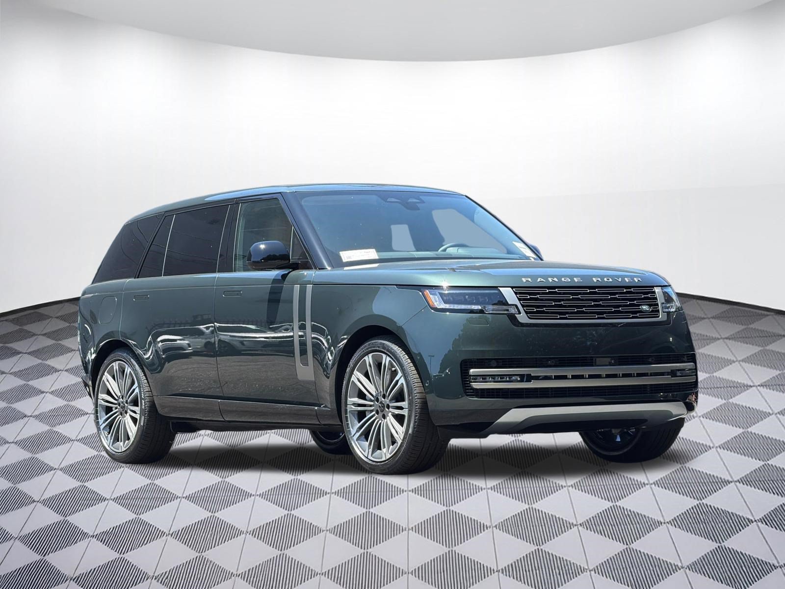 New 2026 Land Rover Range Rover Long Wheelbase SE AWD/4WD image 6