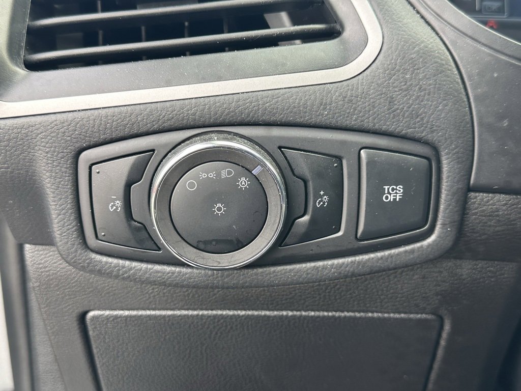 Used 2024 Ford Edge SEL image 26