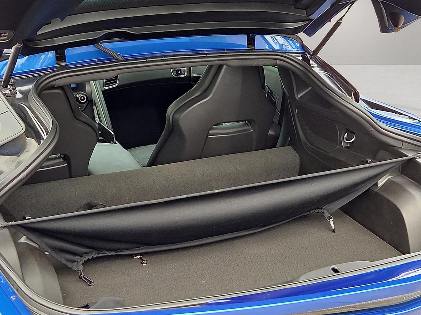 Used 2019 Chevrolet Corvette Stingray Coupe RWD image 8