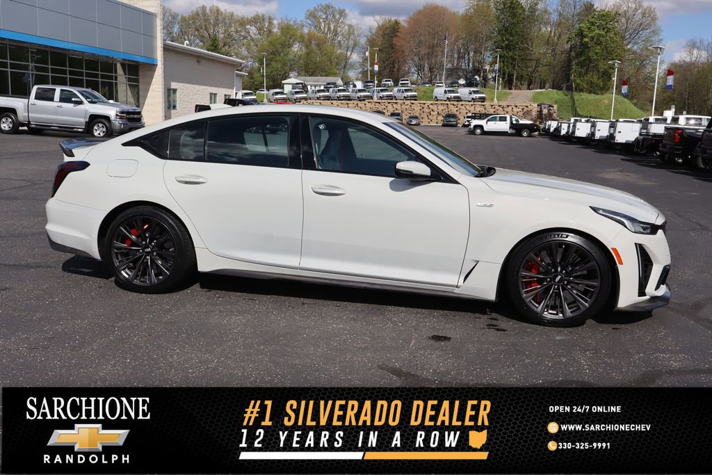 Used 2023 Cadillac CT5 V Blackwing w/ Carbon Fiber Package 2 RWD image 1