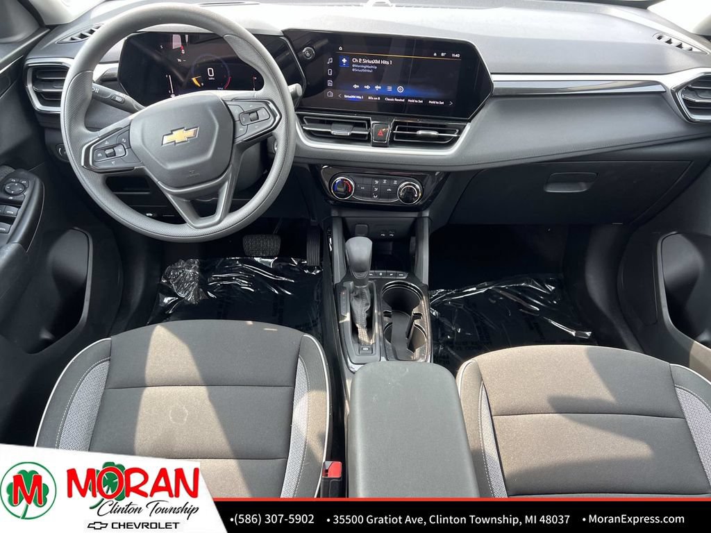 Certified 2024 Chevrolet TrailBlazer LT w/ Driver Confidence Package AWD/4WD image 14