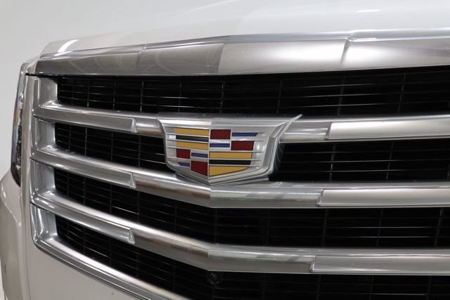 Used 2019 Cadillac Escalade ESV Luxury AWD/4WD image 10
