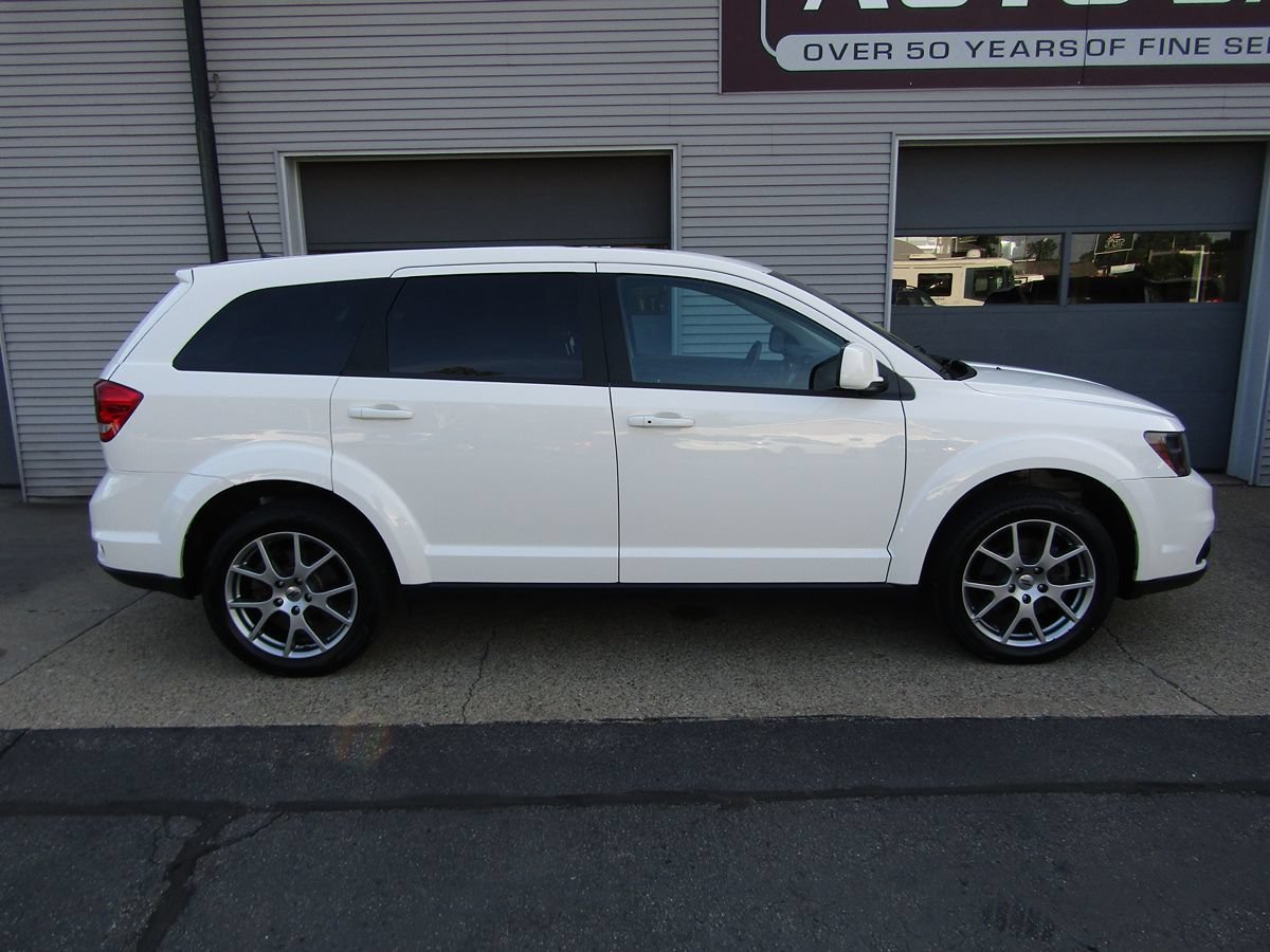 Used 2019 Dodge Journey GT w/ Nav & Sun Group AWD/4WD image 2