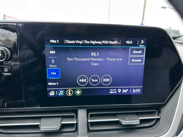 Used 2024 Chevrolet Trax LS w/ LS Convenience Package image 15