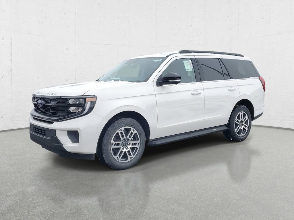 New 2026 Ford Expedition Active image 4