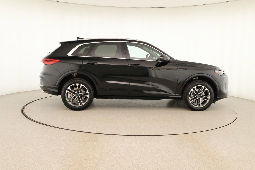 New 2025 Audi Q5 Premium AWD/4WD image 8