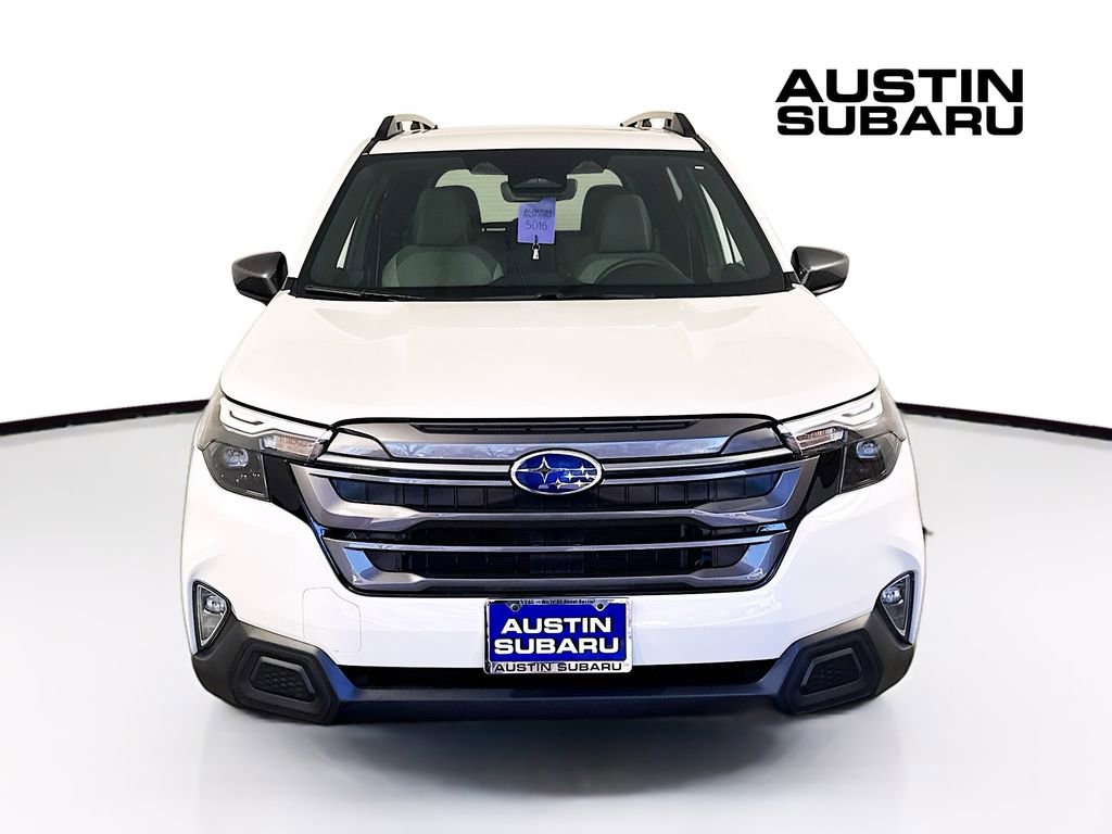 Used 2026 Subaru Forester Premium AWD/4WD image 3