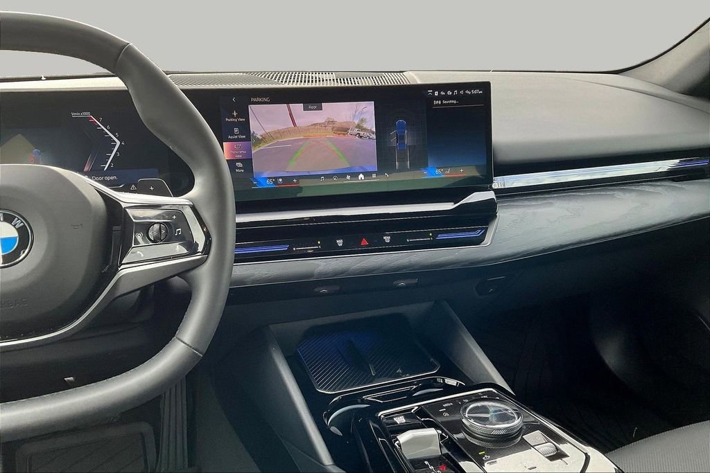 Used 2024 BMW 530i xDrive w/ Convenience Package AWD/4WD image 9