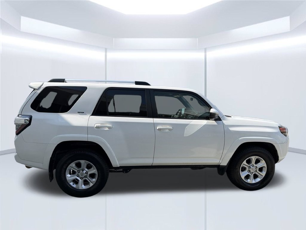 Used 2019 Toyota 4Runner SR5 RWD image 8
