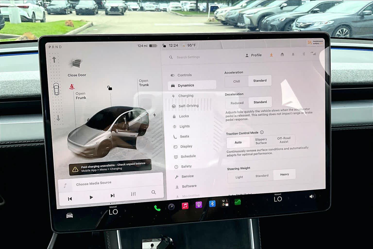 Used 2026 Tesla Model Y 2WD image 31