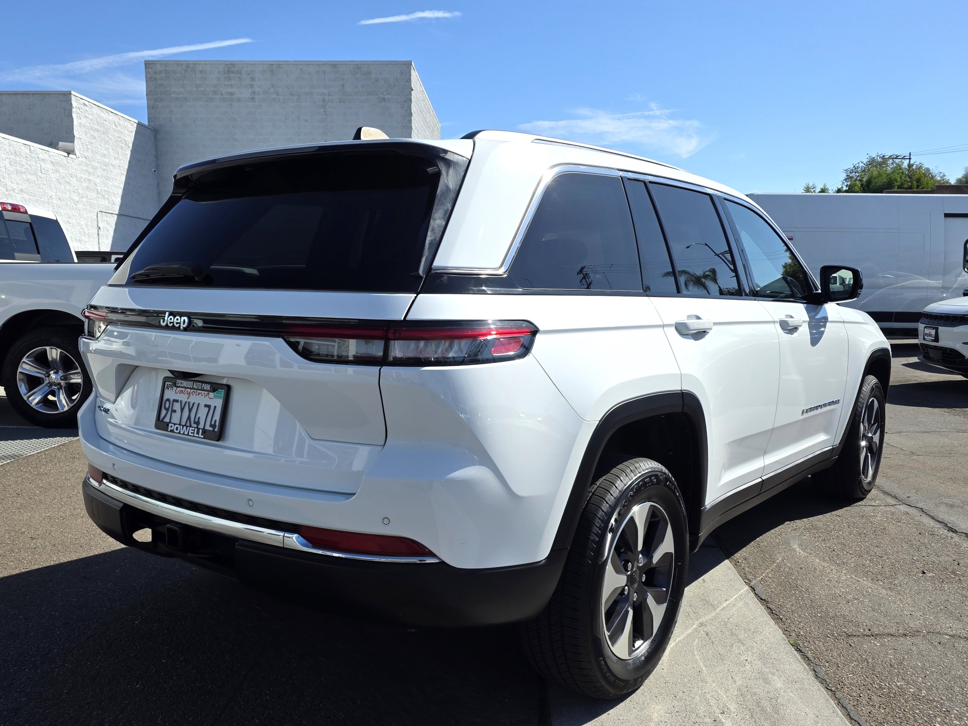 Used 2023 Jeep Grand Cherokee 4WD 4xe image 5
