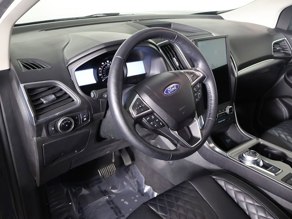 Used 2023 Ford Edge Titanium w/ Equipment Group 301A image 28