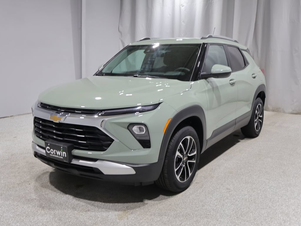 Used 2026 Chevrolet TrailBlazer LT w/ Driver Confidence Package AWD/4WD image 7