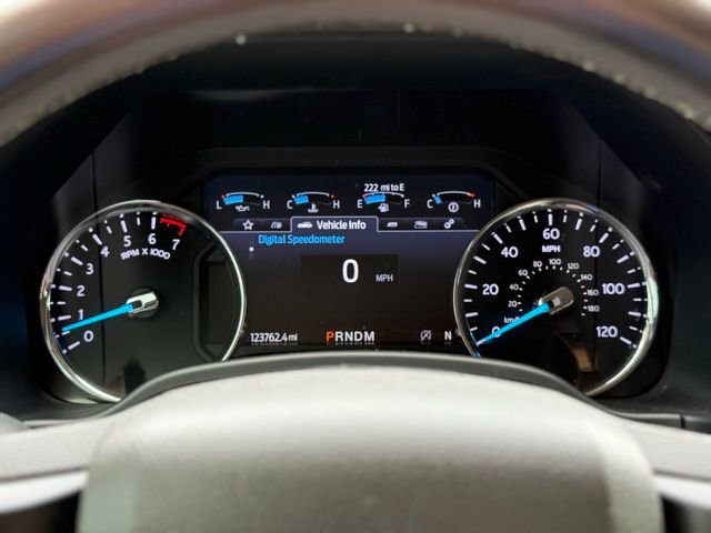 Used 2020 Ford Expedition Limited w/ Equipment Group 301A image 32