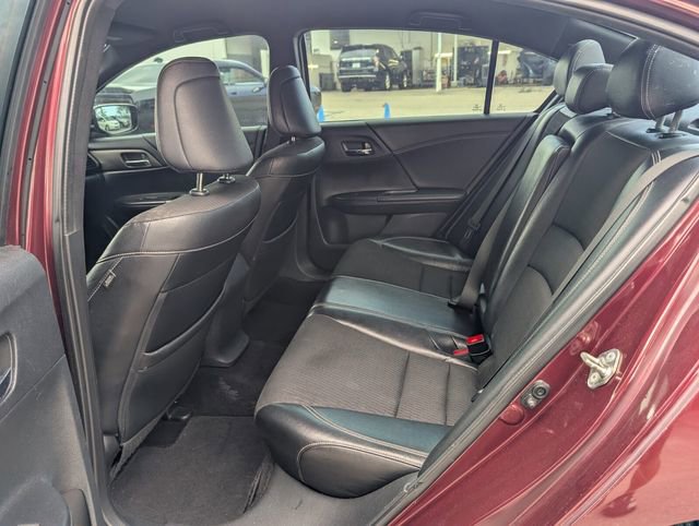 Used 2016 Honda Accord Sport image 13