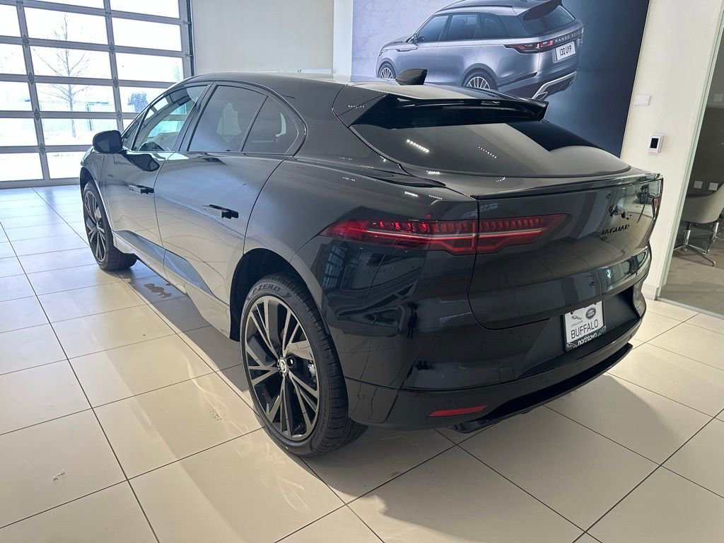 New 2024 Jaguar I-PACE R-Dynamic HSE image 2
