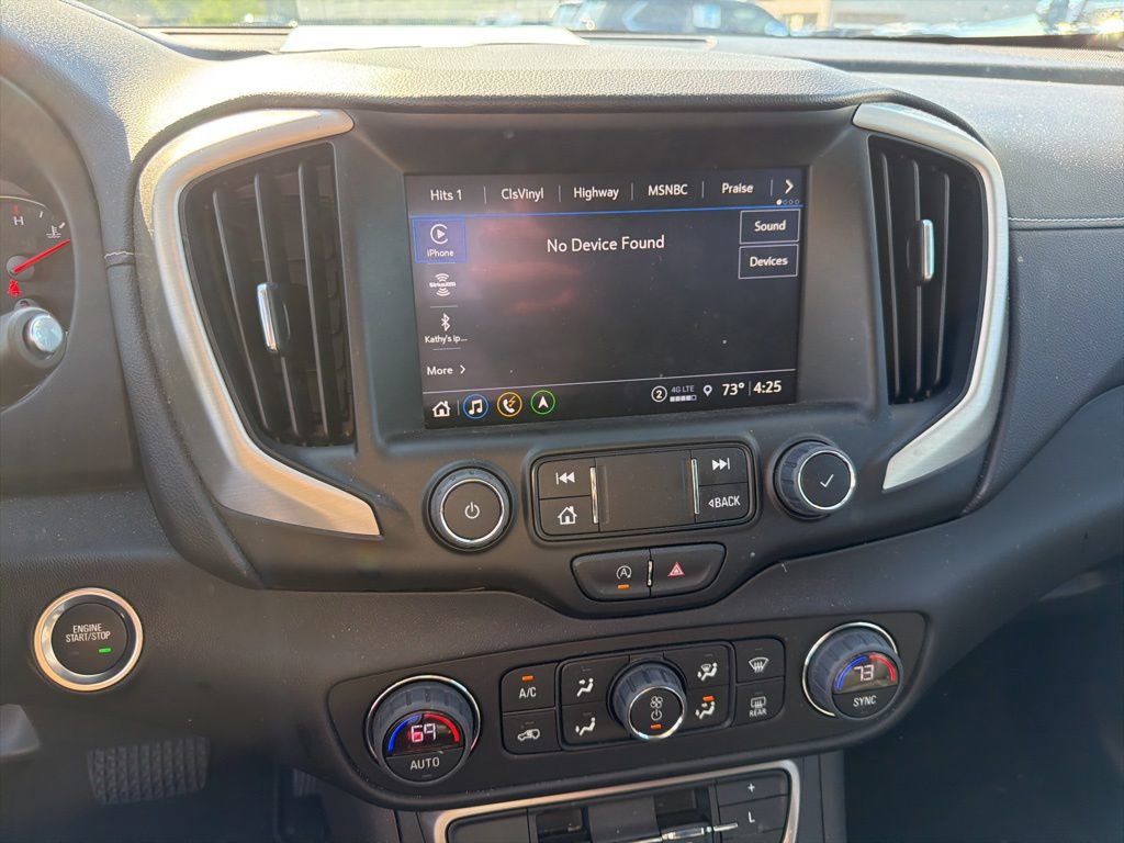 Used 2024 GMC Terrain Denali w/ Denali Premium Package AWD/4WD image 20