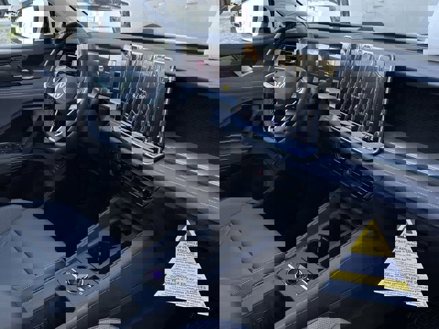 New 2026 Volkswagen Tiguan SE image 21