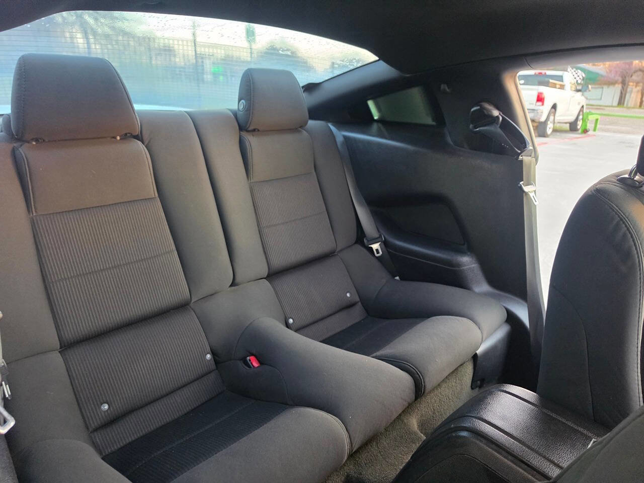 Used 2013 Ford Mustang Coupe image 23