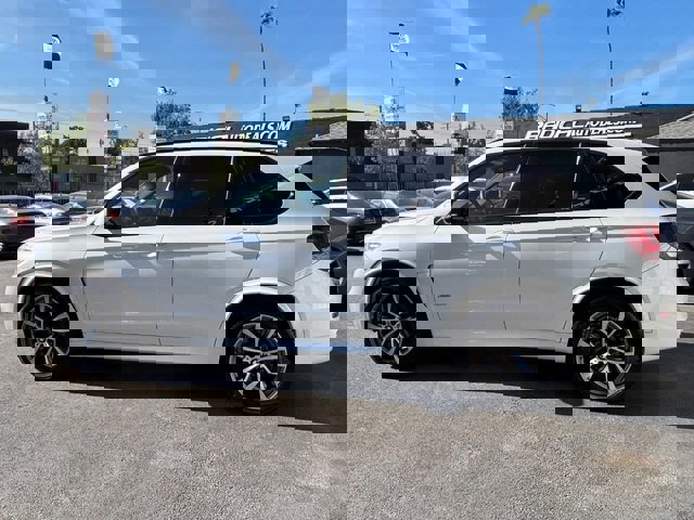 Used 2015 BMW X5 xDrive35d image 13